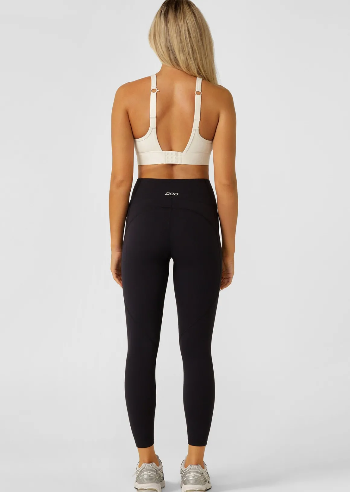 Lorna Jane Amy Maximum Support Sports Bra Cream Discount