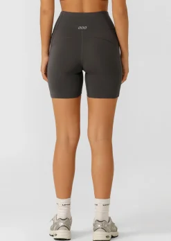 Lorna Jane Amy No Ride Phone Pocket 14cm Bike Shorts Titanium Clearance