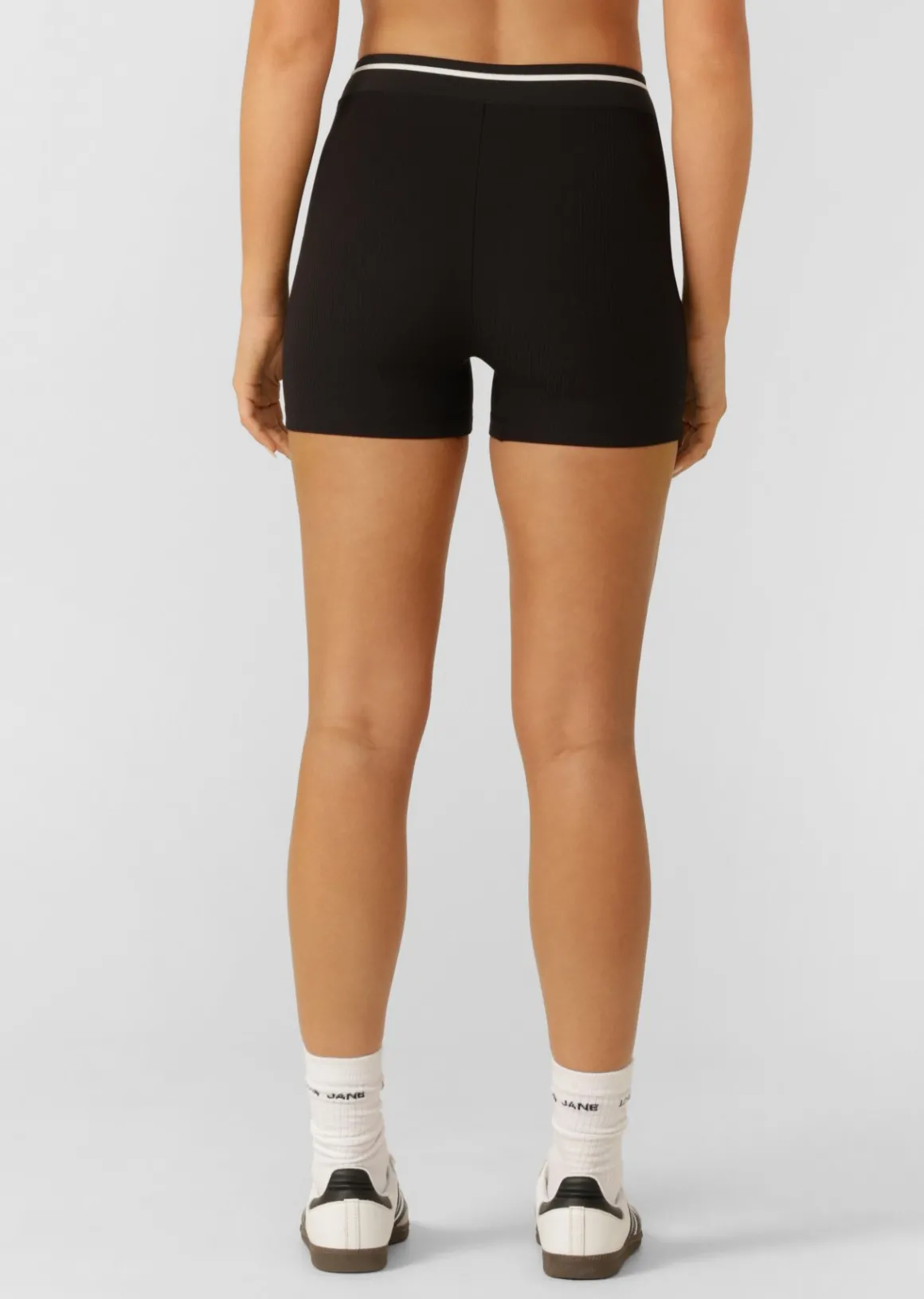 Lorna Jane Drift 9cm Bike Shorts Black Sale