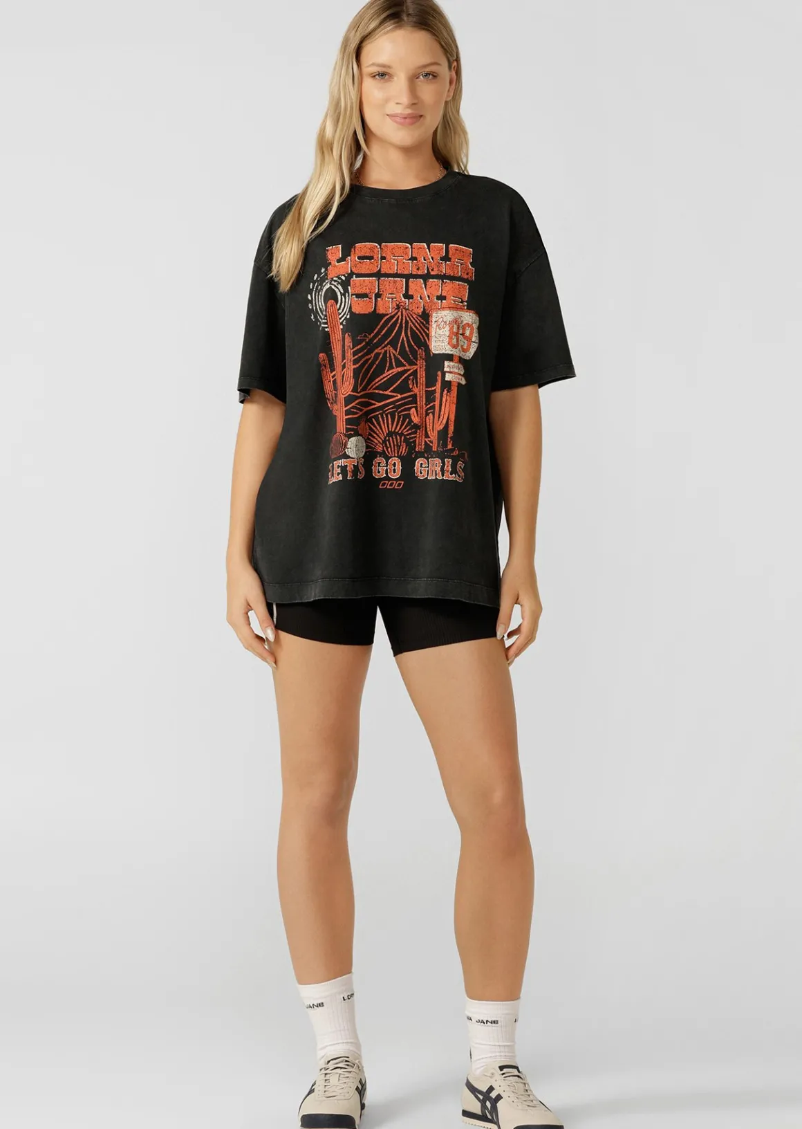 Lorna Jane Let's Go Girls Boyfriend T-Shirt WashedBlack Hot