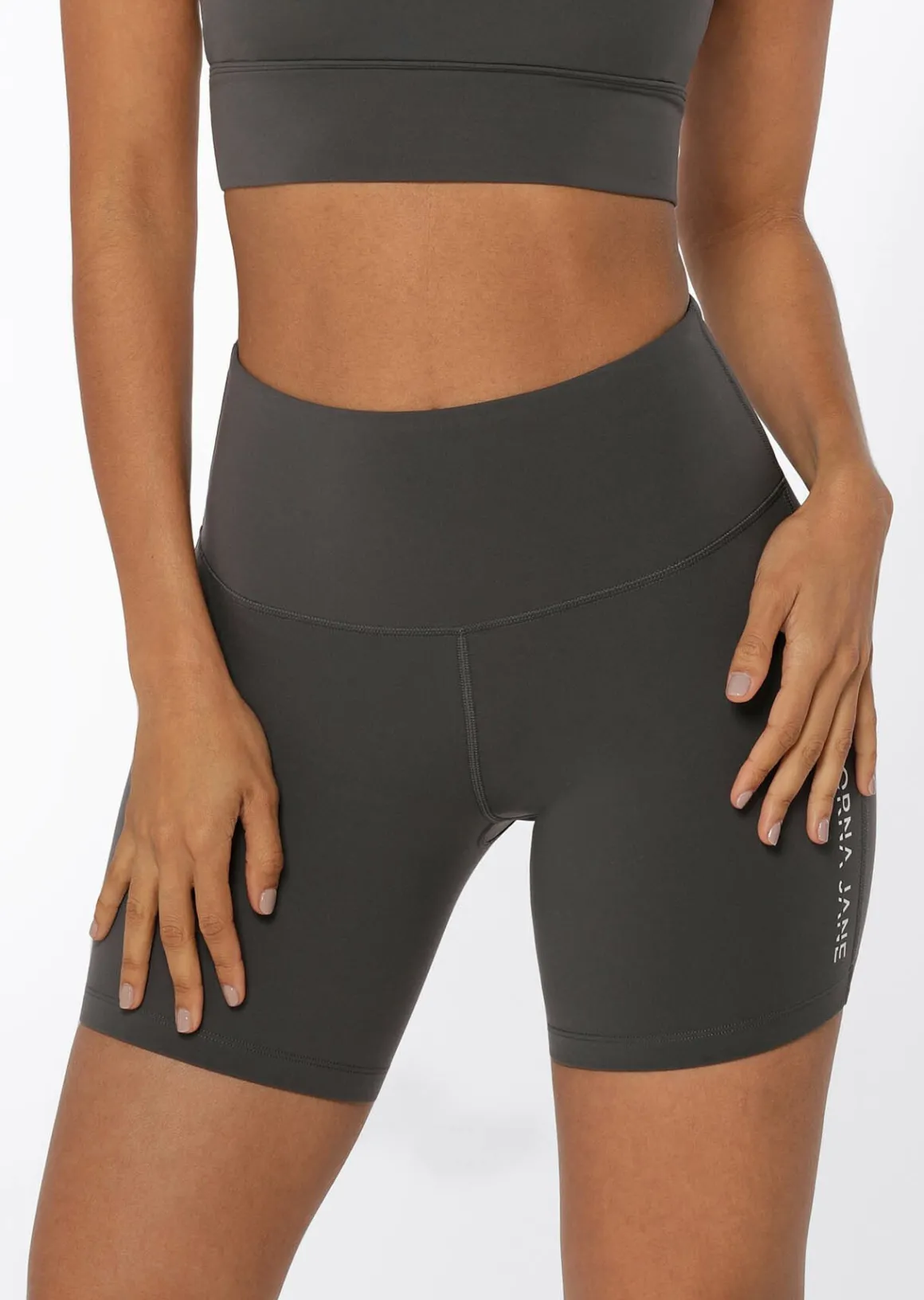 Lorna Jane Lotus No Chafe 16cm Bike Short Titanium Outlet