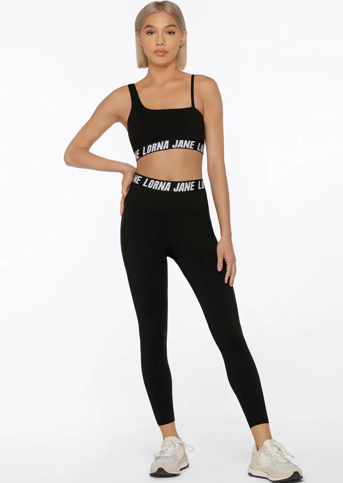 Lorna Jane Relay Sports Bra Black Sale